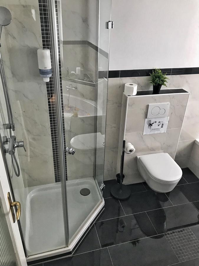 דירות גרמיש-פרטנקירכן Golden Gapa Central Holiday House 14 מראה חיצוני תמונה